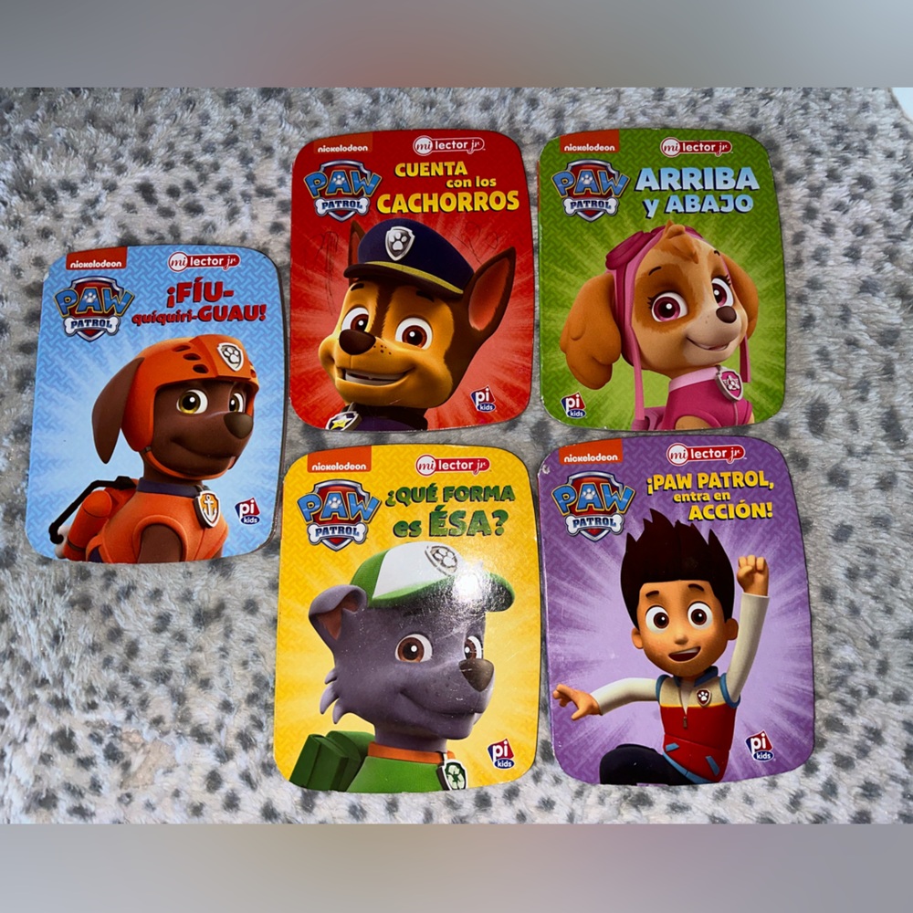 Paw patrol book bundle ; in Spanish